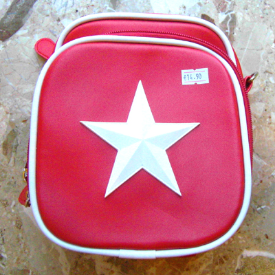 Tasche rot mit Stern